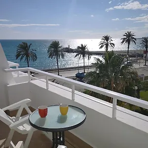 beachfront-sunny-duplex-w-wi-fi-pool-ac.1costadelsol.com/